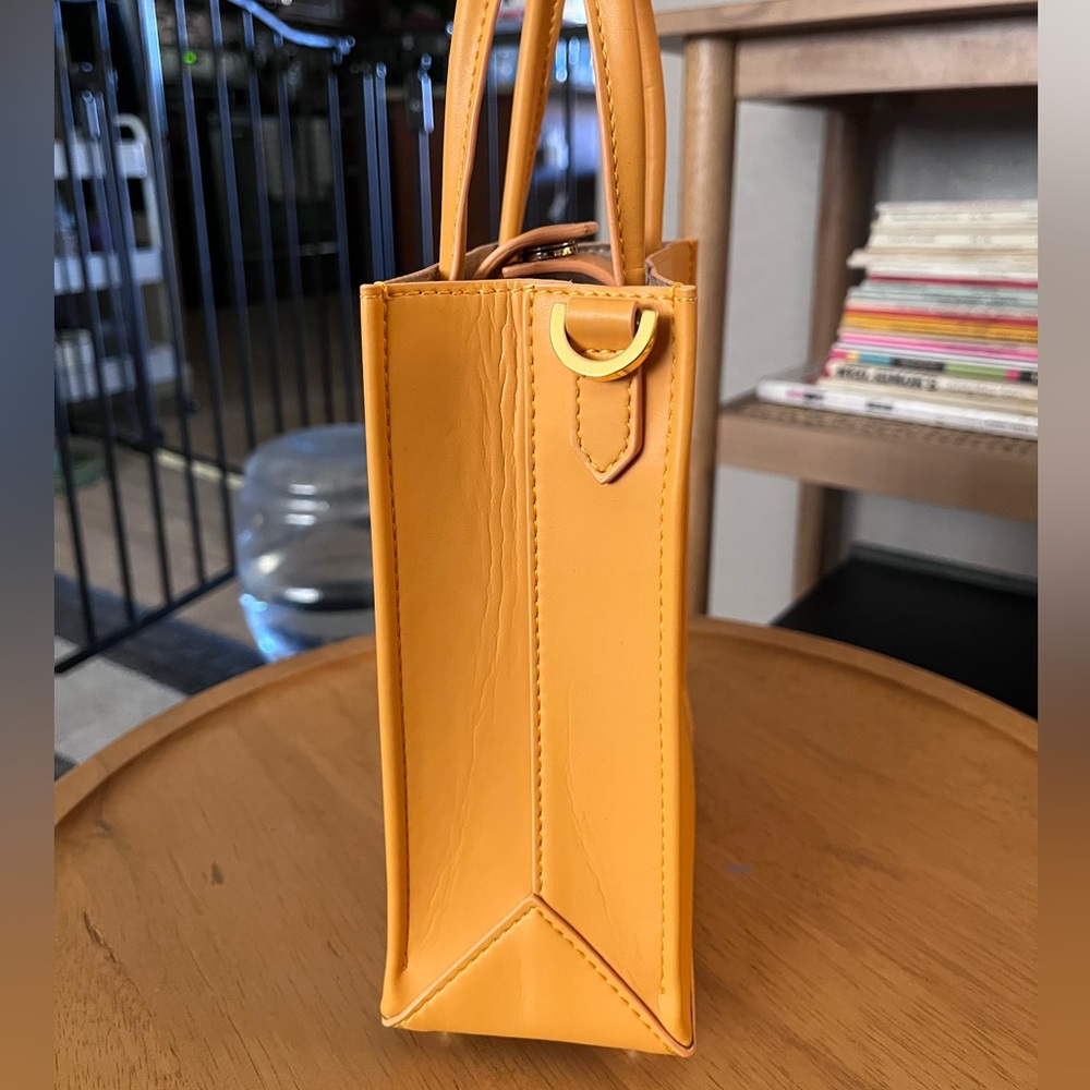 N21 Yellow Leather Mini Shopper - Picture 5 of 8